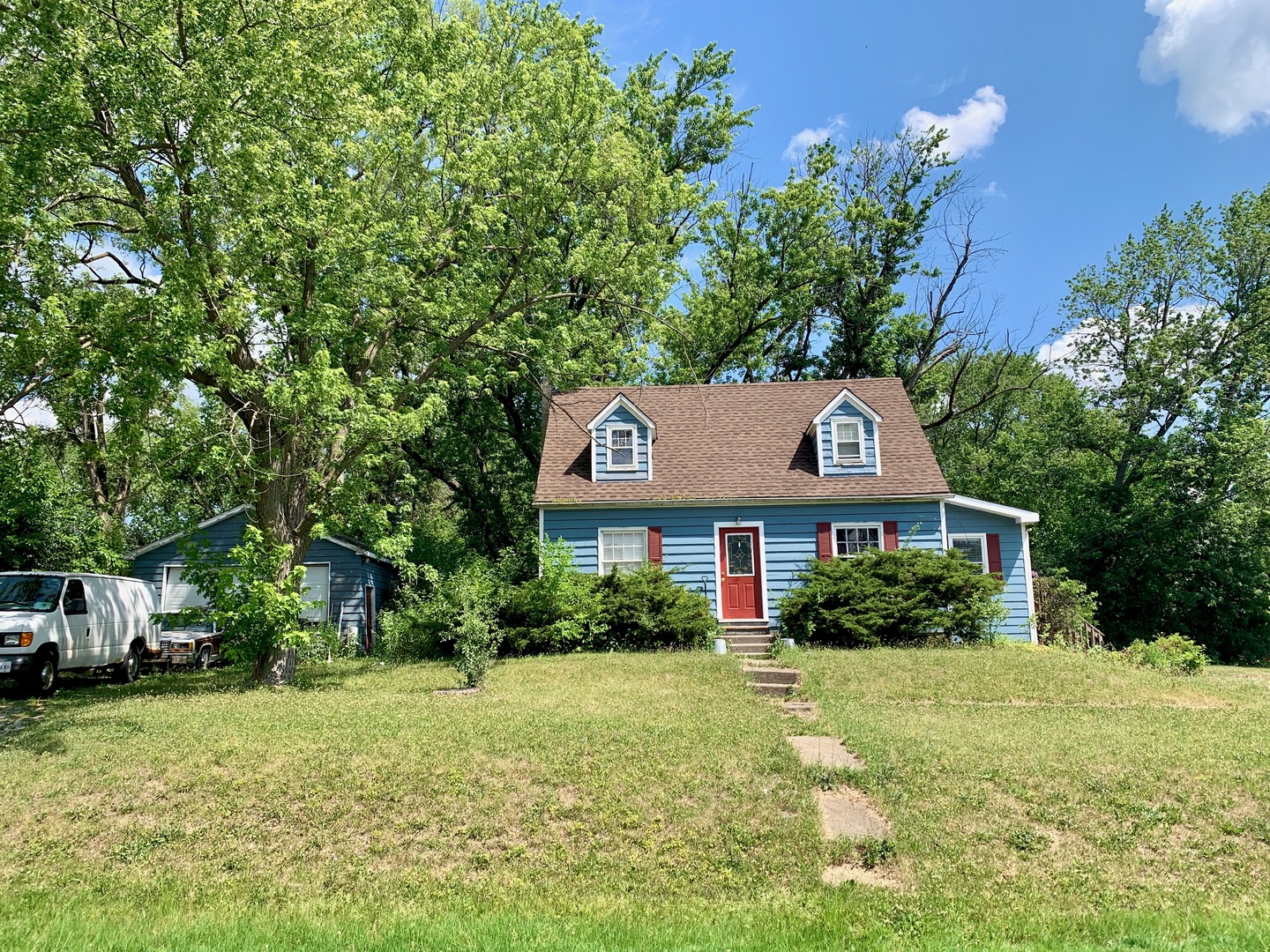 1068 N Coolidge Avenue, Palatine, IL 60067