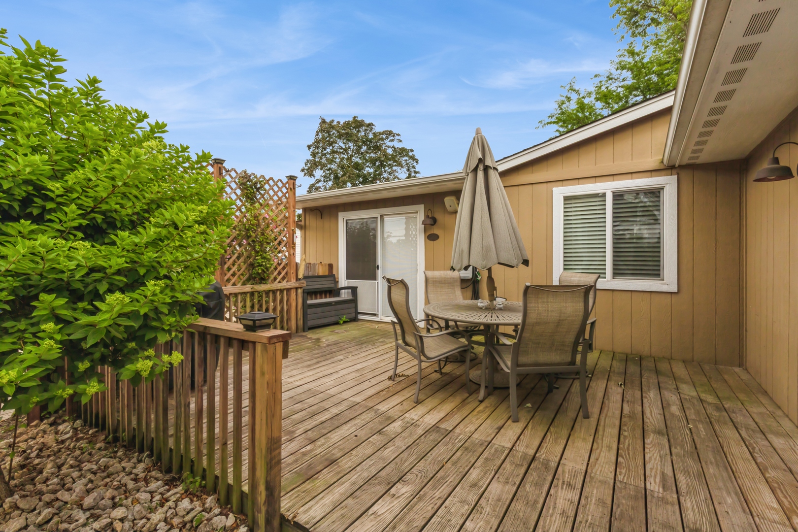 18564 W Judy Drive, Gurnee, IL 60031