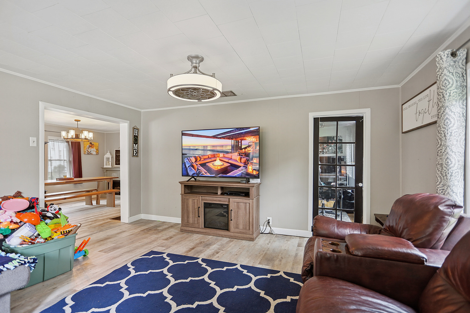 306 S Washington Street, Dwight, IL 60420