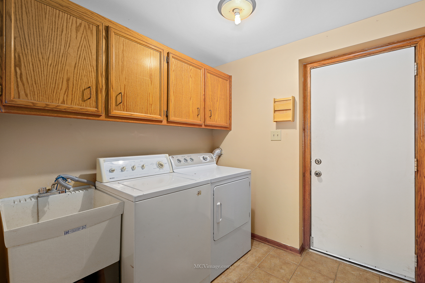 17332 Grange Drive, Orland Park, IL 60467