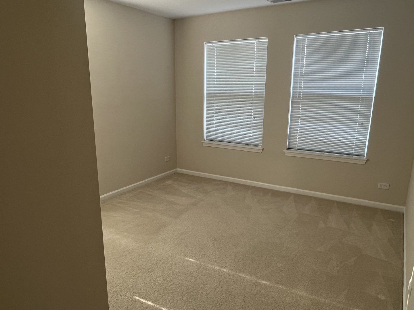 1861 Crenshaw Circle, Vernon Hills, IL 60061