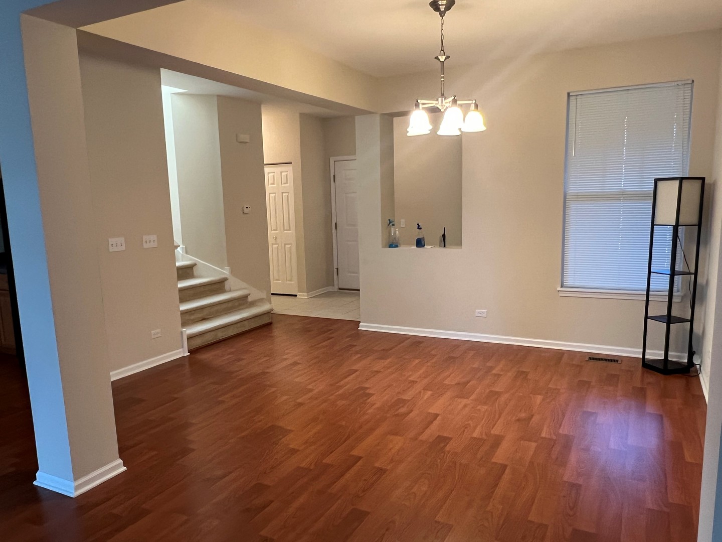 1861 Crenshaw Circle, Vernon Hills, IL 60061