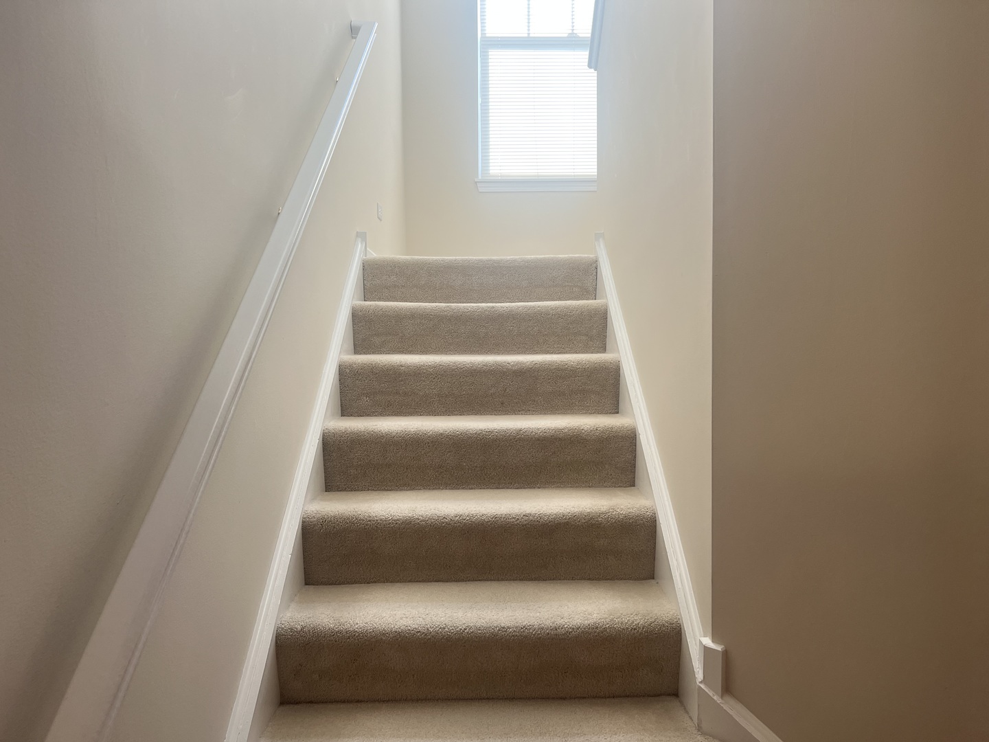 1861 Crenshaw Circle, Vernon Hills, IL 60061