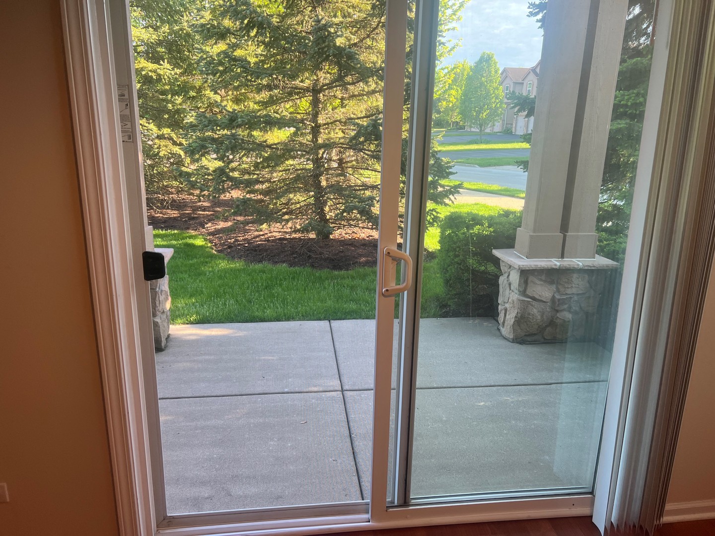 1861 Crenshaw Circle, Vernon Hills, IL 60061