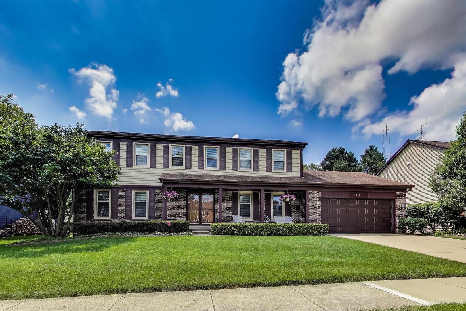 715 W Whiting Lane, Arlington Heights, IL 60004