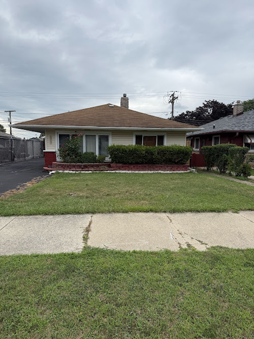9906 S California Avenue, Evergreen Park, IL 60805