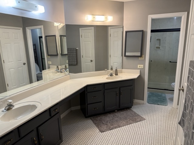 1306 Pennwood Court #D1, Schaumburg, IL 60193