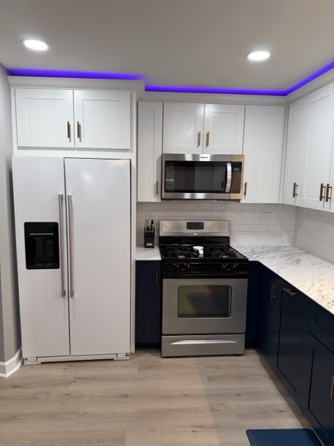1306 Pennwood Court #D1, Schaumburg, IL 60193