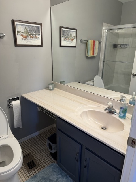 1306 Pennwood Court #D1, Schaumburg, IL 60193