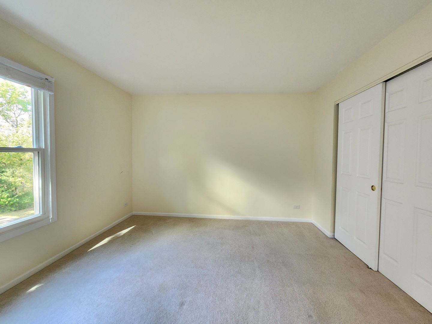 3220 Indian Creek Drive, Buffalo Grove, IL 60089