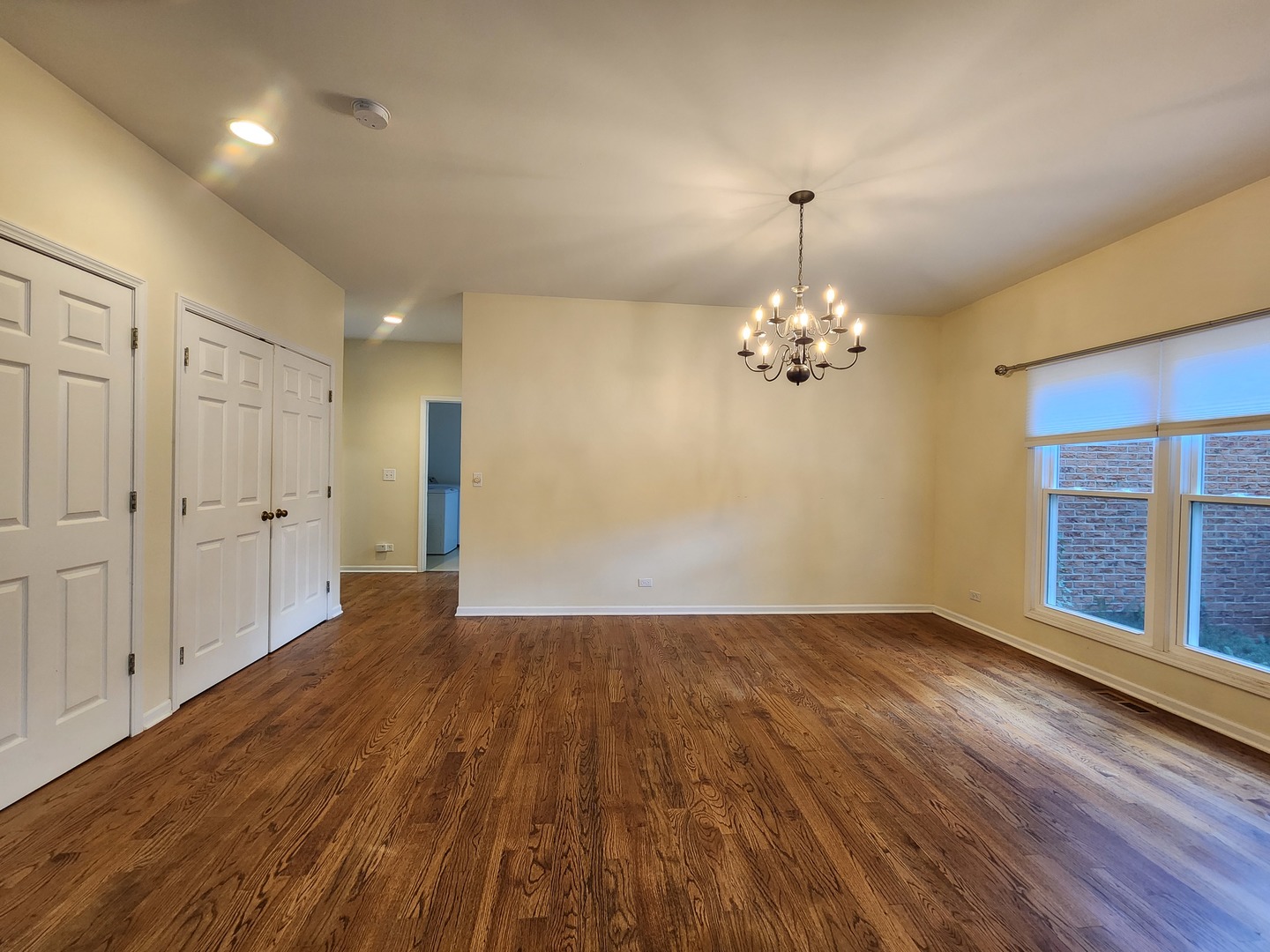 3220 Indian Creek Drive, Buffalo Grove, IL 60089