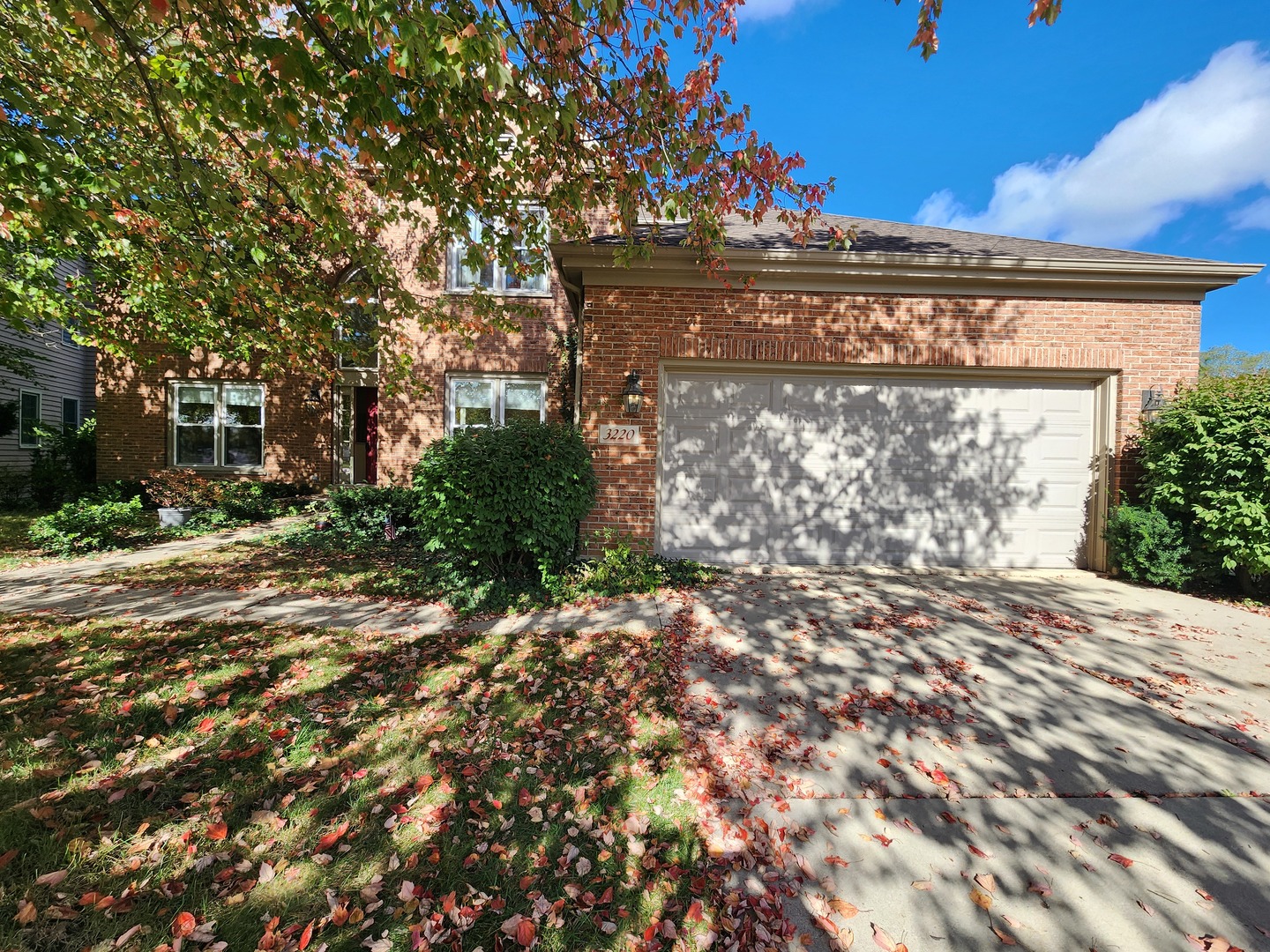 3220 Indian Creek Drive, Buffalo Grove, IL 60089