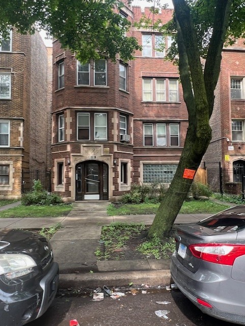 8116 S Ingleside Avenue #3, Chicago, IL 60619