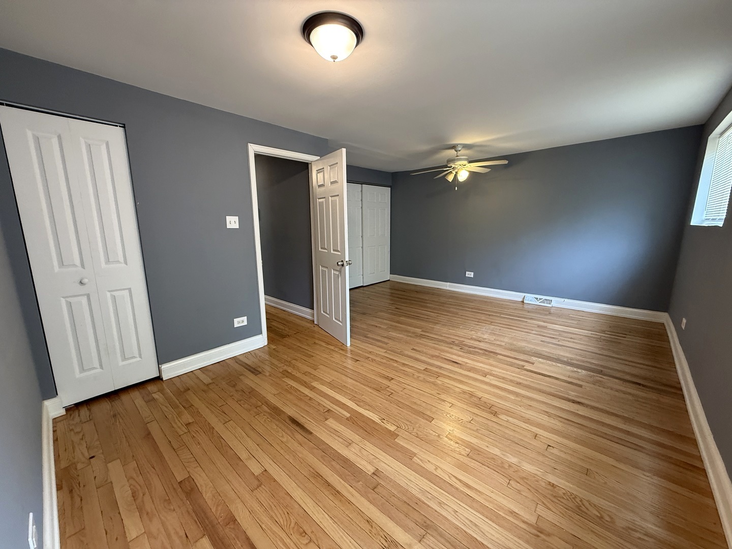 8809 S Harvard Avenue, Chicago, IL 60620