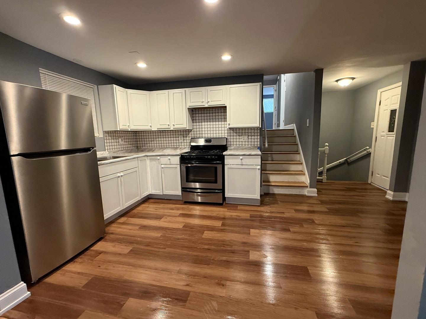 8809 S Harvard Avenue, Chicago, IL 60620