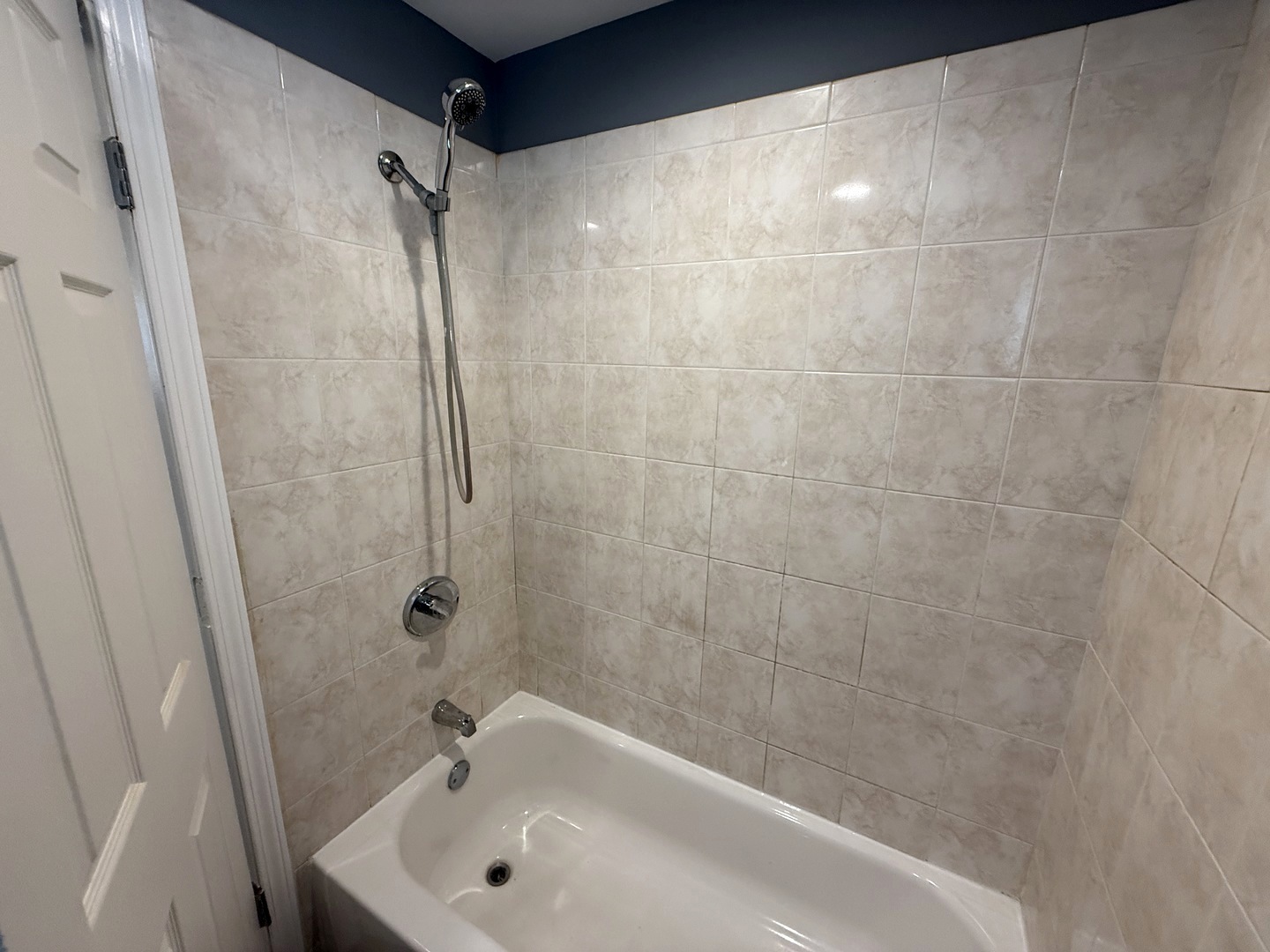 8809 S Harvard Avenue, Chicago, IL 60620