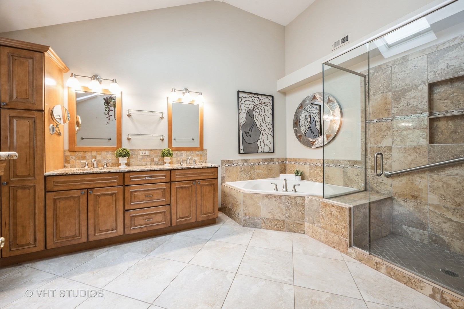 3926 Glendenning Road, Downers Grove, IL 60515