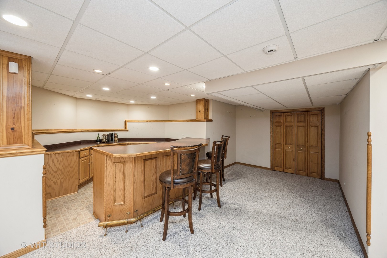 3926 Glendenning Road, Downers Grove, IL 60515