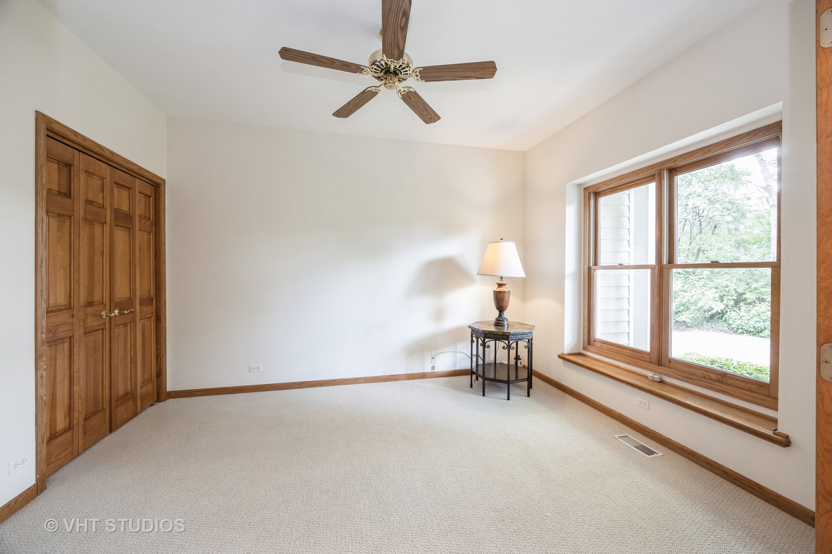 3926 Glendenning Road, Downers Grove, IL 60515