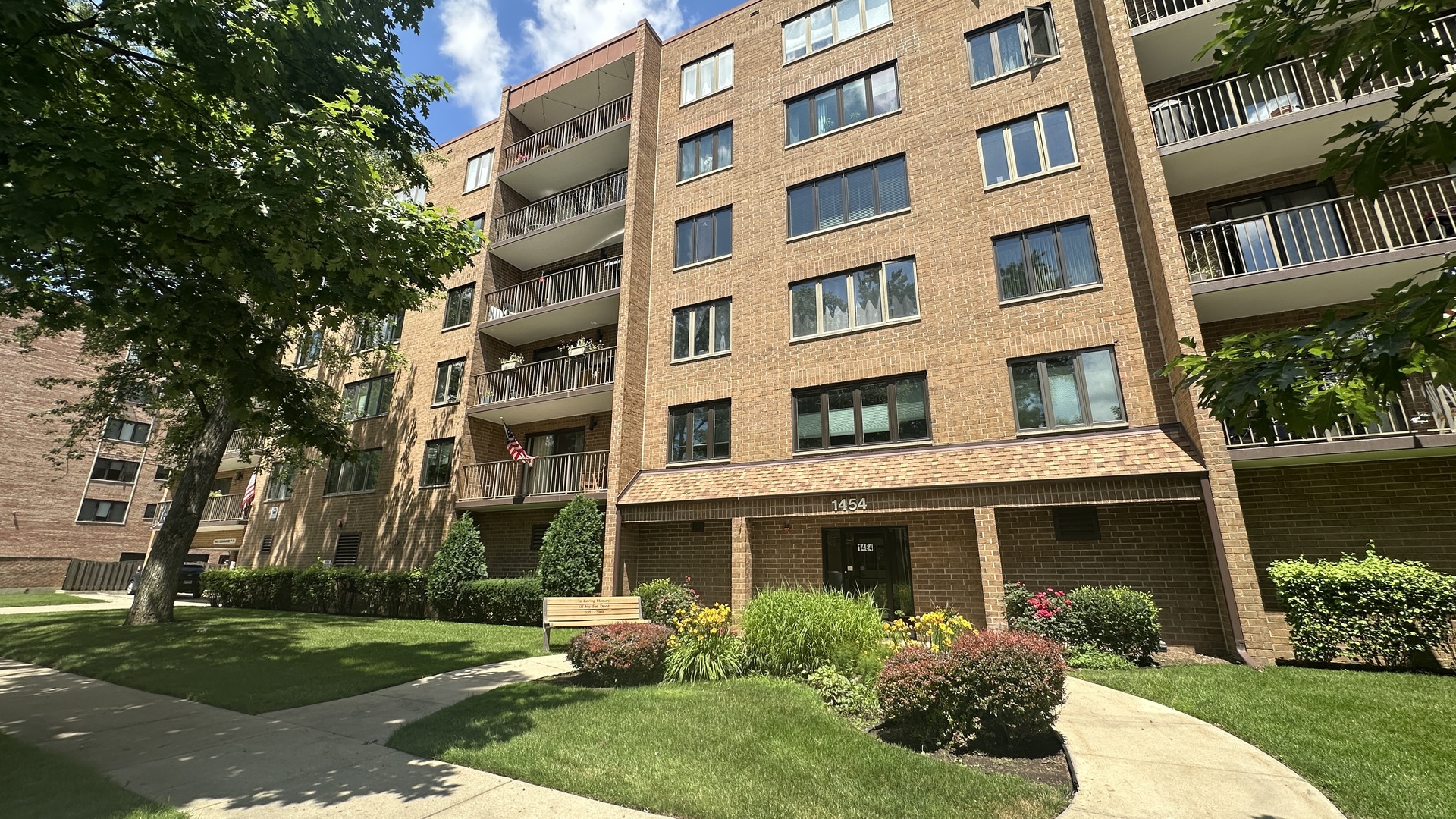 1454 Ashland Avenue #505, Des Plaines, IL 60016