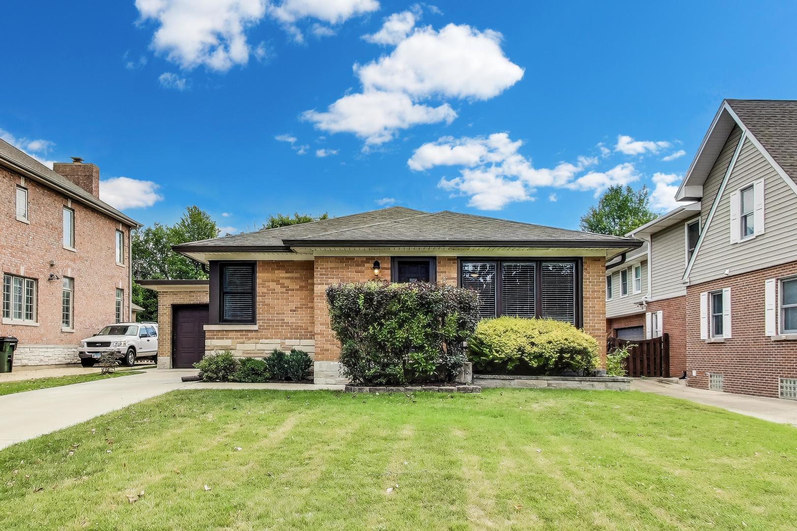1209 Linden Avenue, Park Ridge, IL 60068