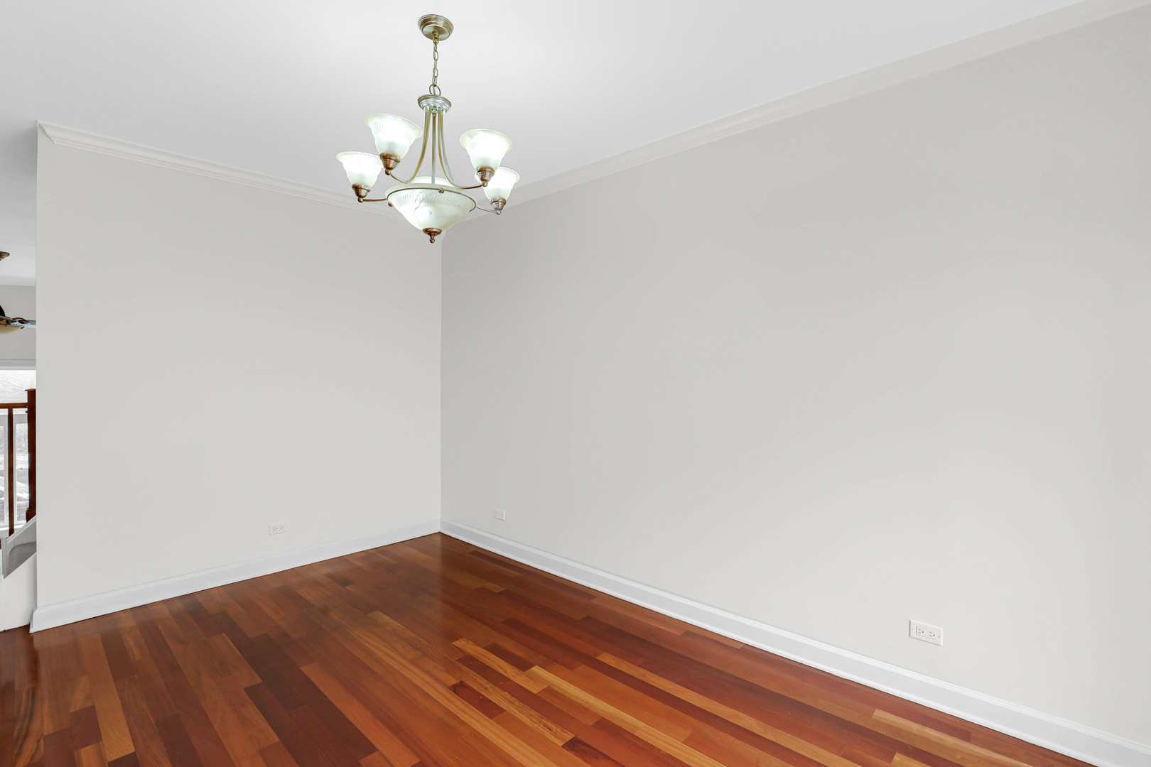 4879 N Winthrop Avenue #D, Chicago, IL 60640