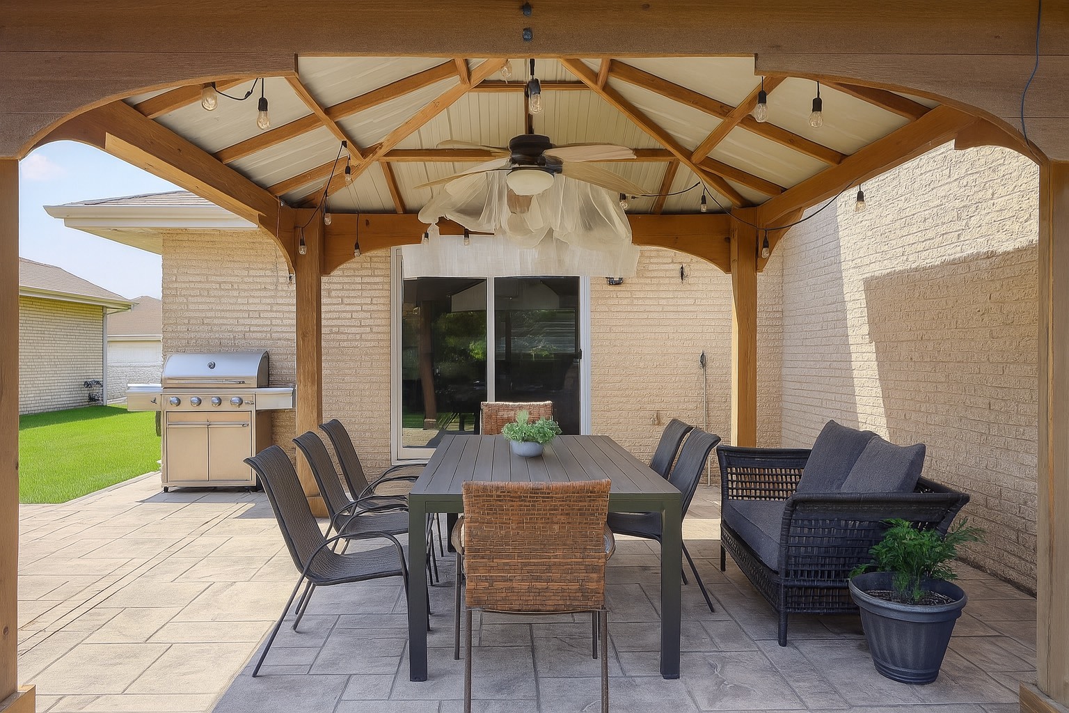 7649 Apple Tree Lane, Willowbrook, IL 60527