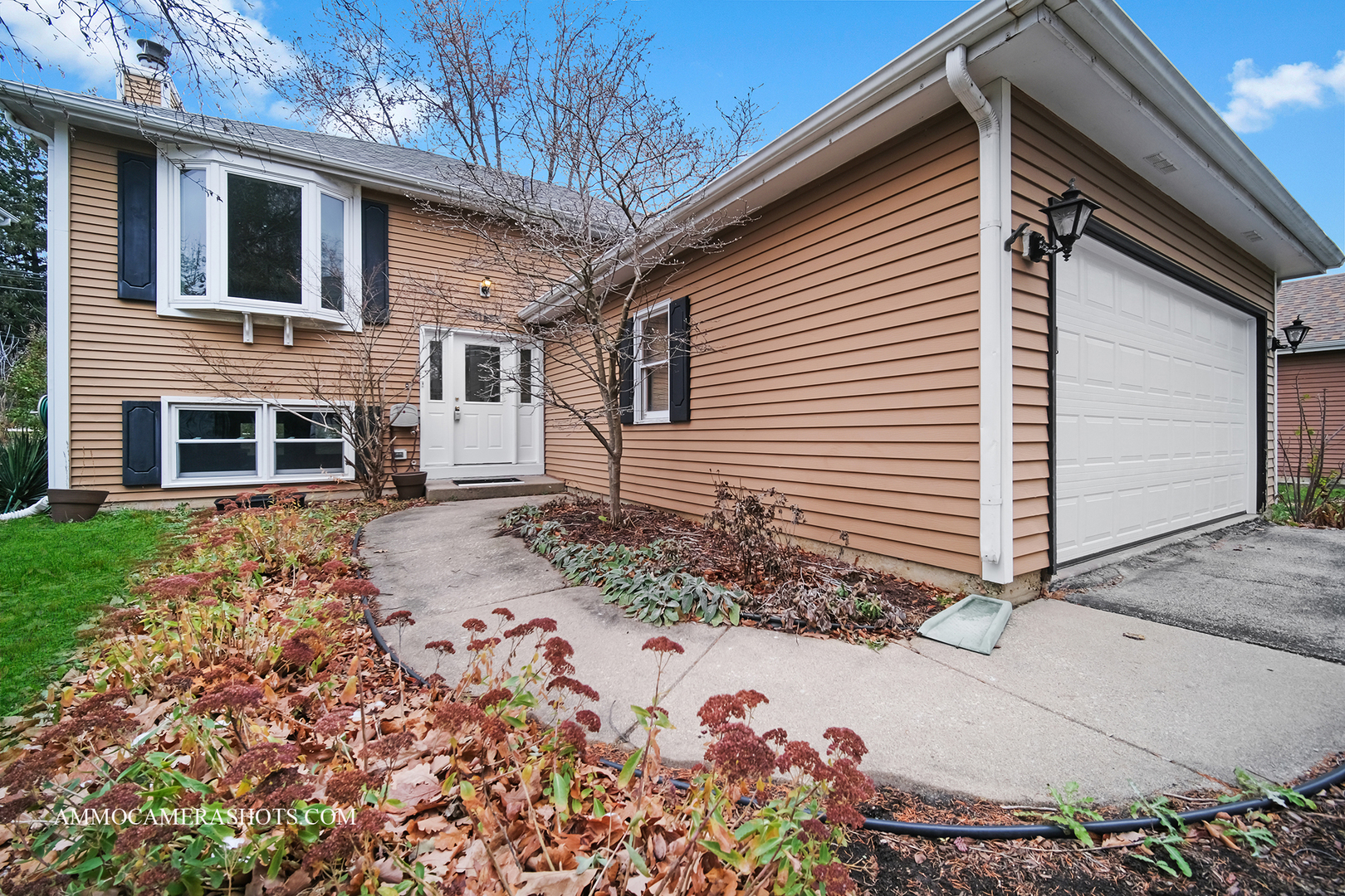 1105 Greensfield Drive, Naperville, IL 60563