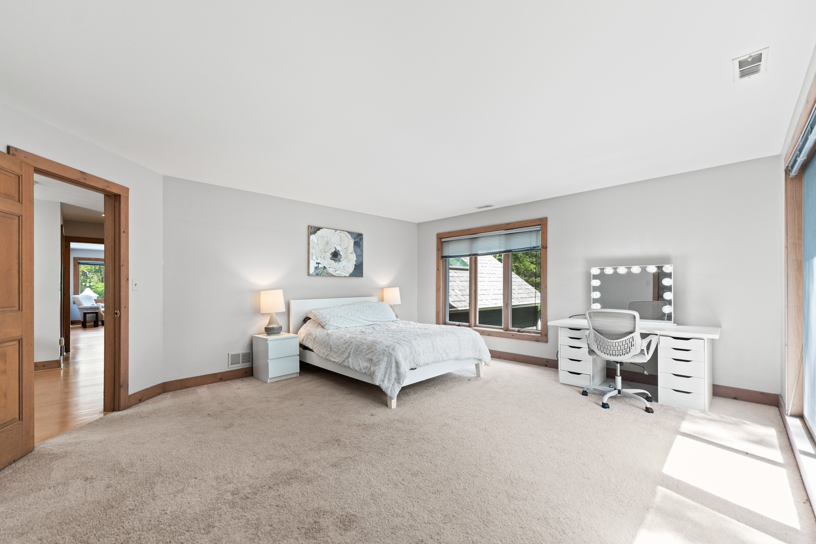 5727 Hampton Drive, Long Grove, IL 60047
