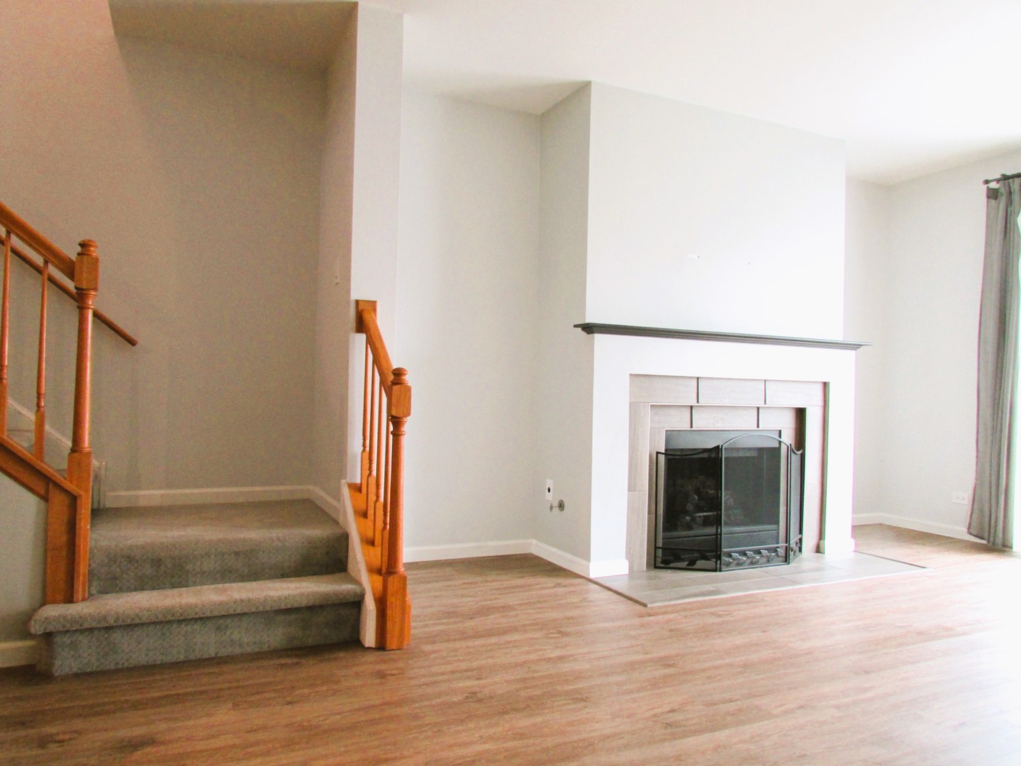144 HARVEST GATE, Lake In The Hills, IL 60156
