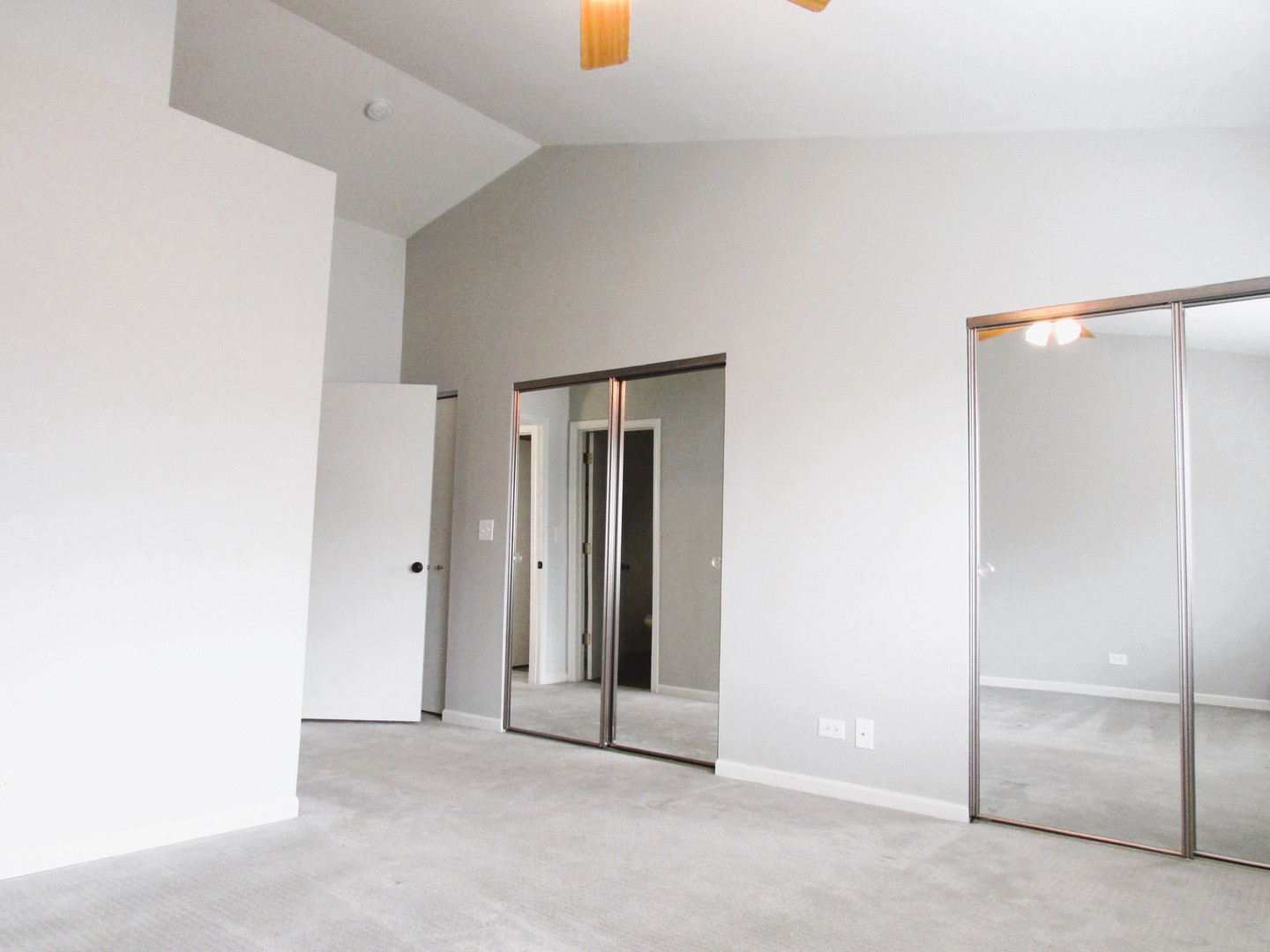 144 HARVEST GATE, Lake In The Hills, IL 60156