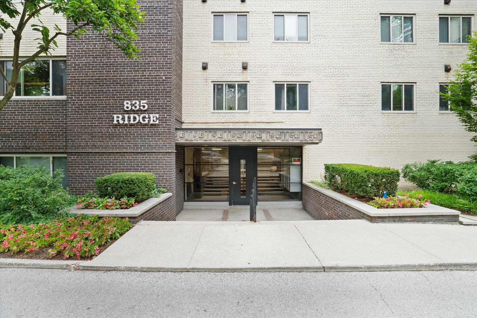 835 Ridge Avenue #507, Evanston, IL 60202