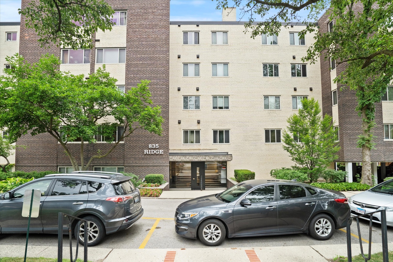 835 Ridge Avenue #507, Evanston, IL 60202