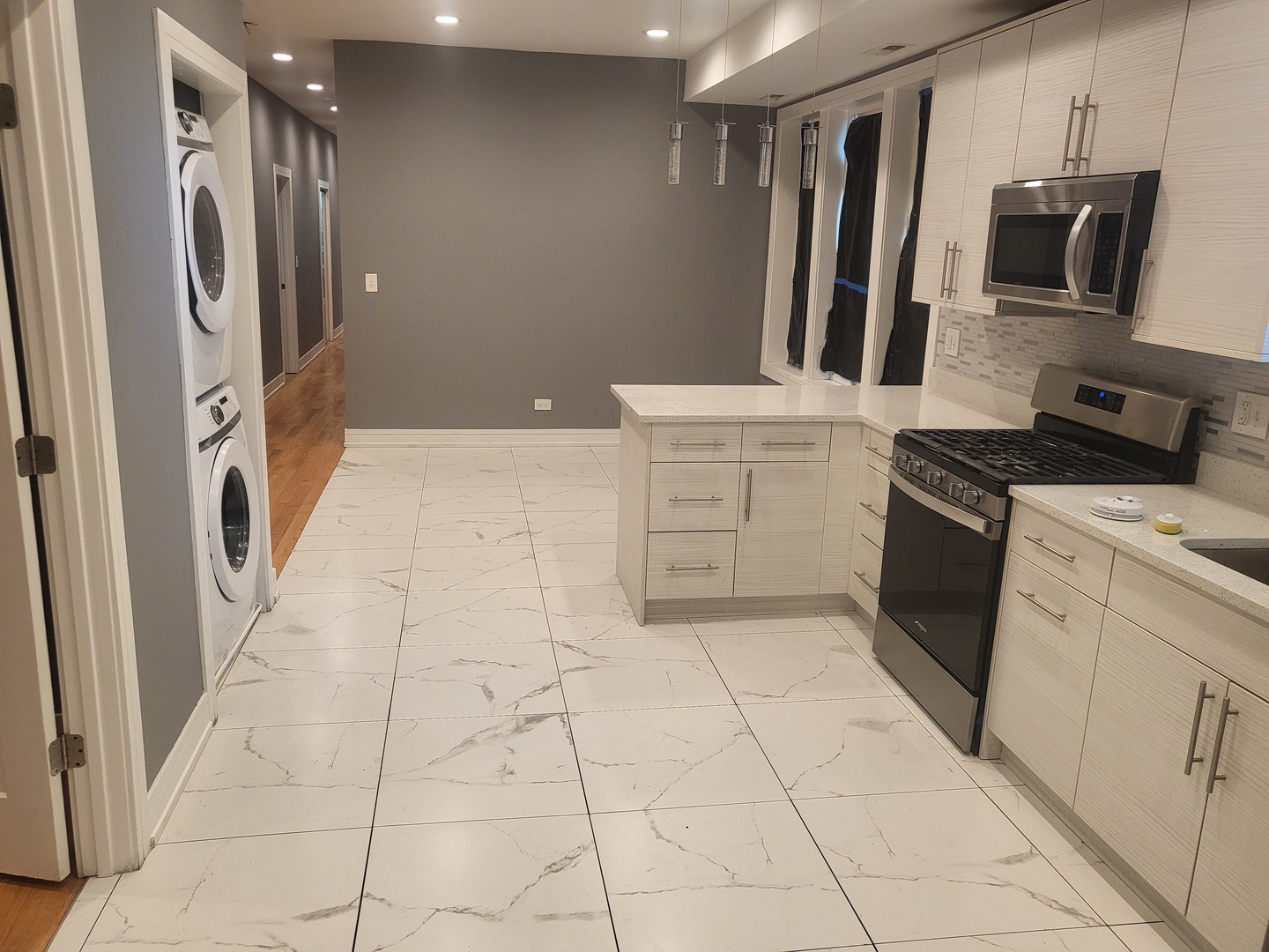 6208 S Rhodes Avenue #1, Chicago, IL 60637