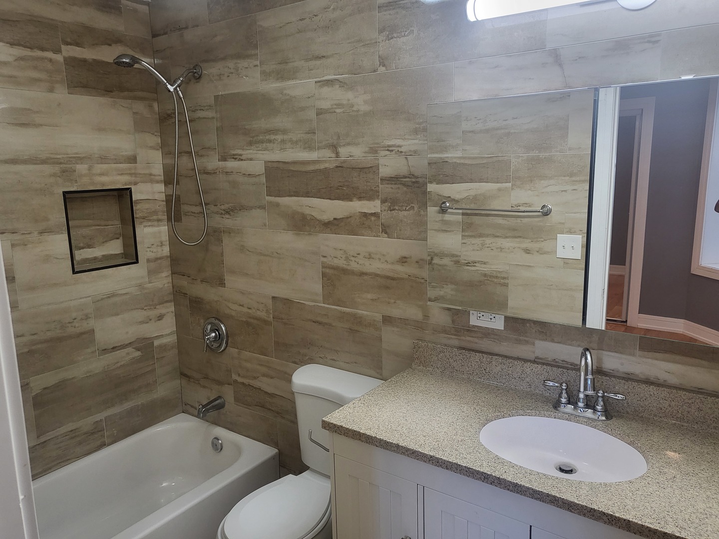 6208 S Rhodes Avenue #1, Chicago, IL 60637