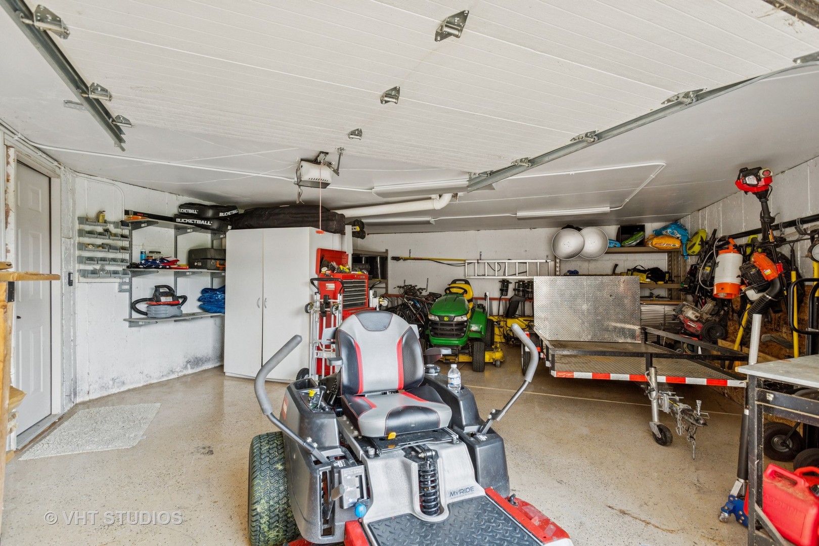 931 Lusted Lane, Batavia, IL 60510