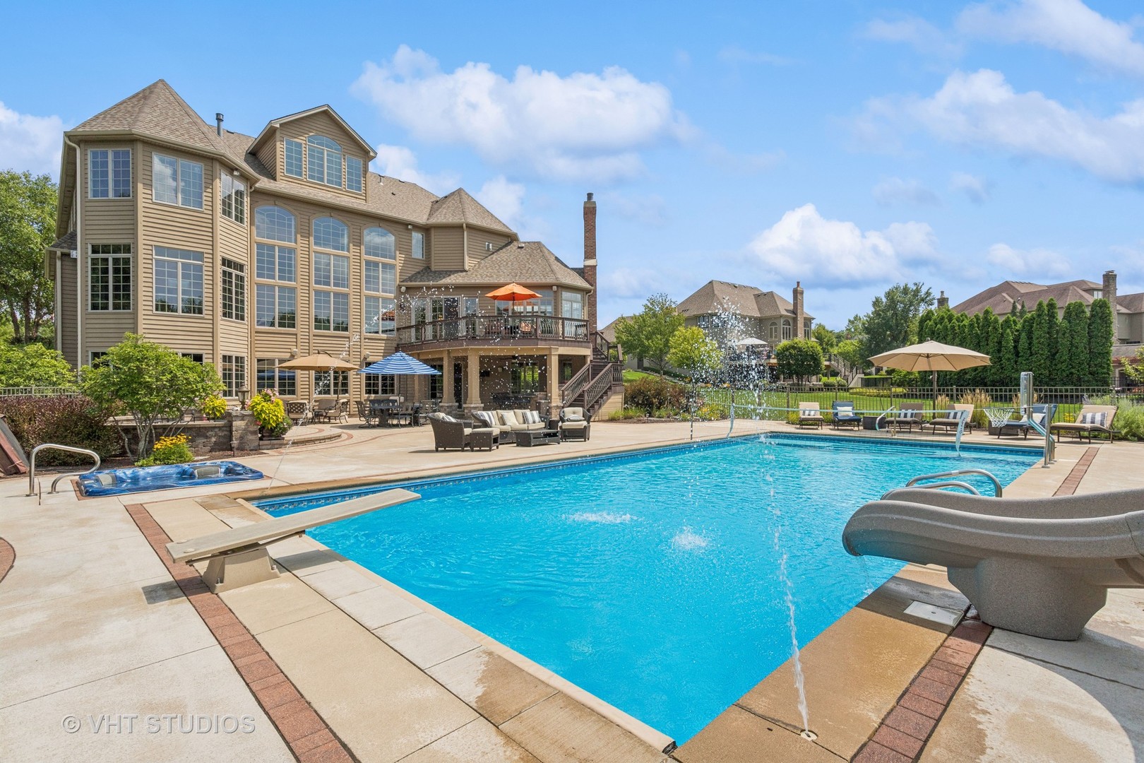 931 Lusted Lane, Batavia, IL 60510