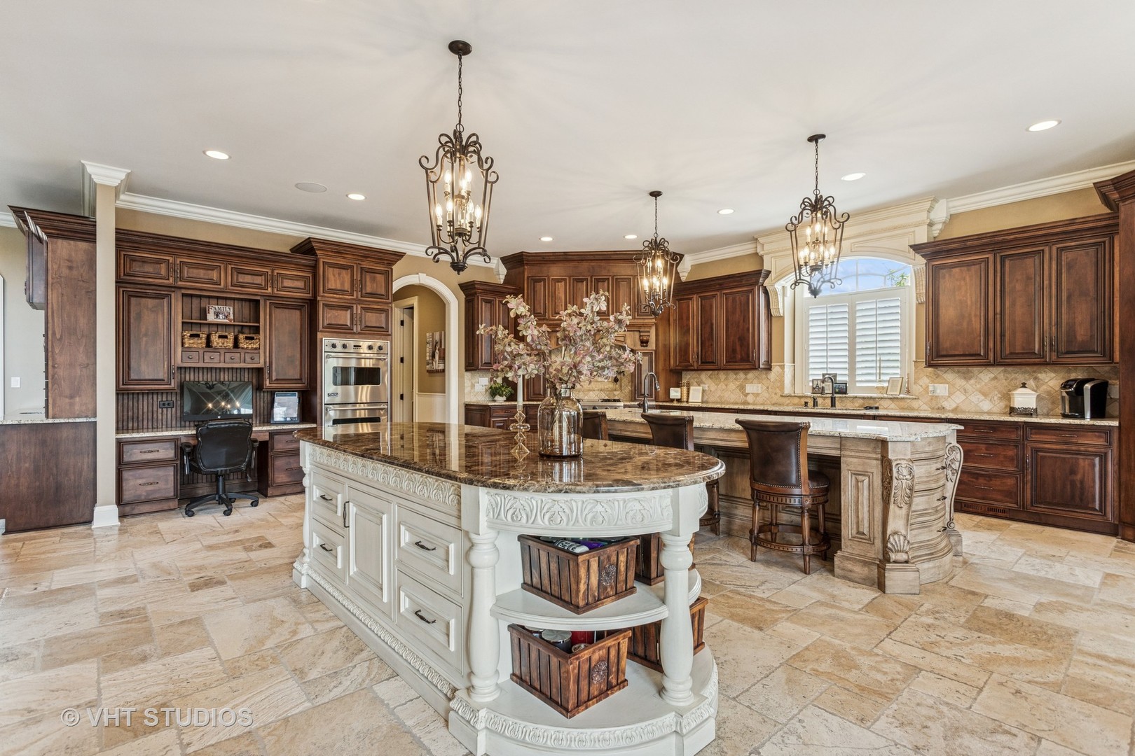 931 Lusted Lane, Batavia, IL 60510