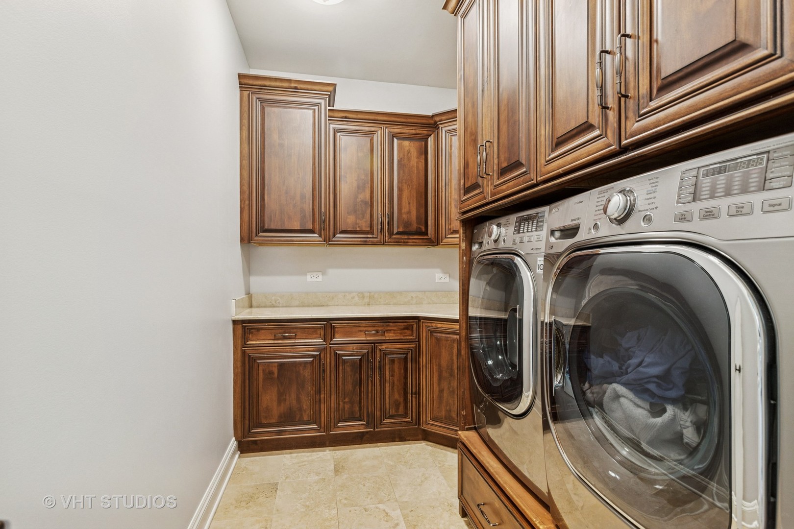 931 Lusted Lane, Batavia, IL 60510