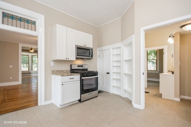 304 Buena Vista Avenue, Pekin, IL 61554