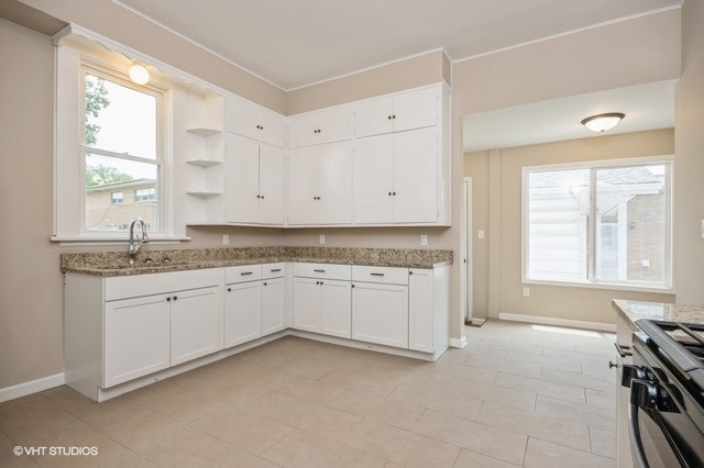 304 Buena Vista Avenue, Pekin, IL 61554