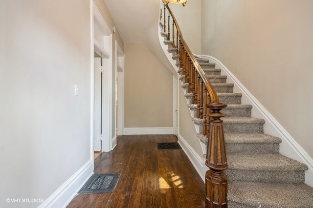 304 Buena Vista Avenue, Pekin, IL 61554