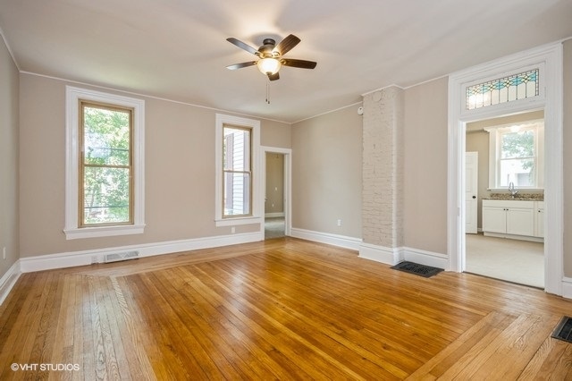 304 Buena Vista Avenue, Pekin, IL 61554