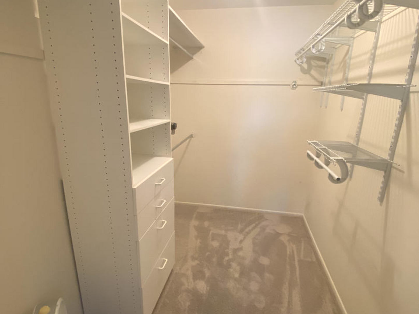 3 Trails Drive #W1, Schaumburg, IL 60194