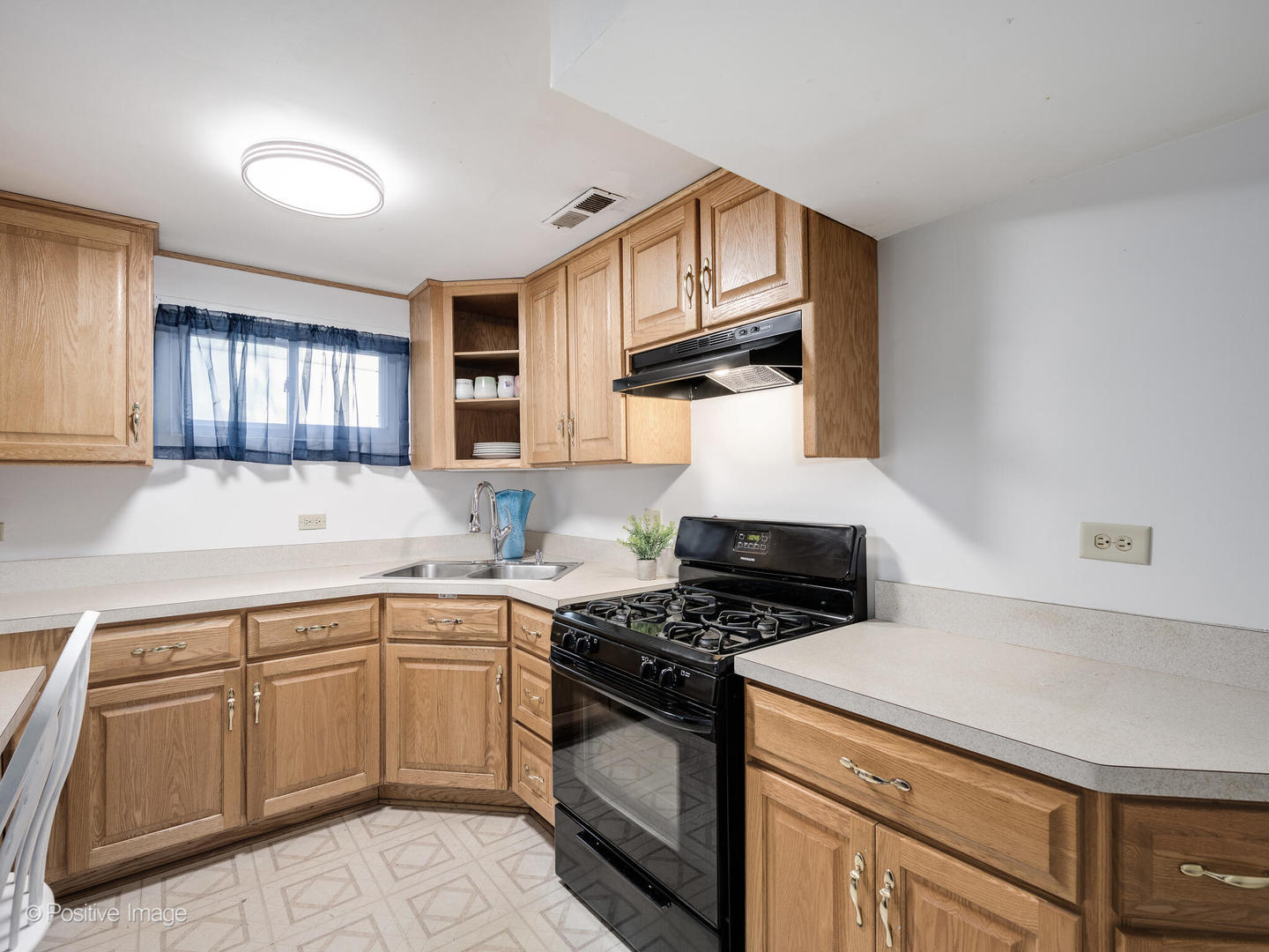 18902 Jonathan Lane, Homewood, IL 60430