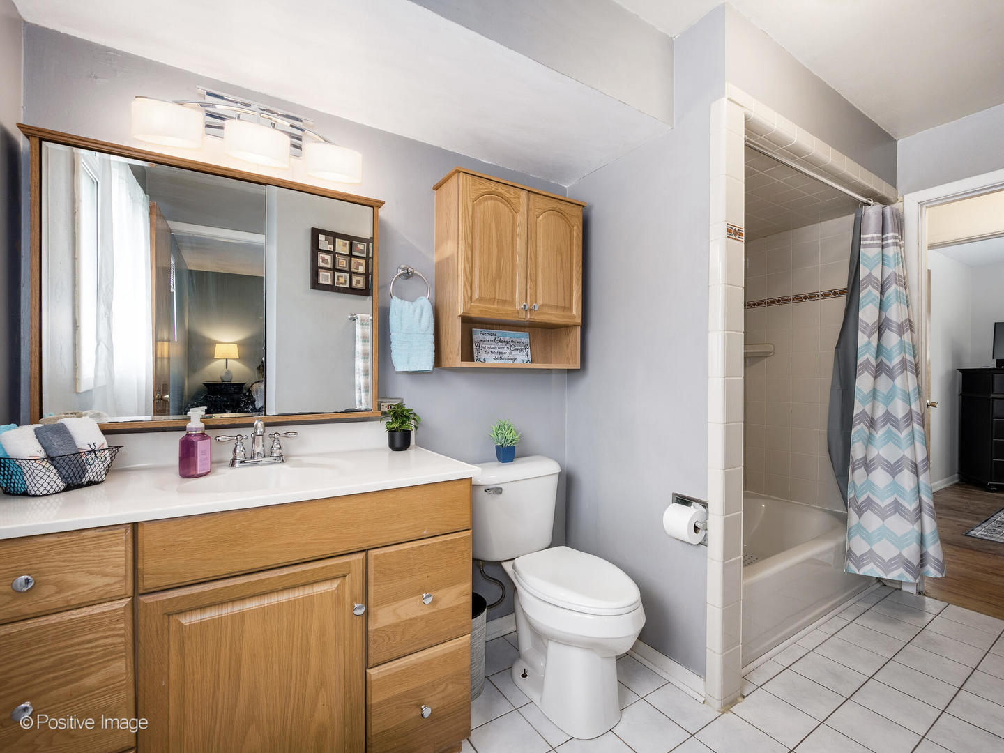 18902 Jonathan Lane, Homewood, IL 60430