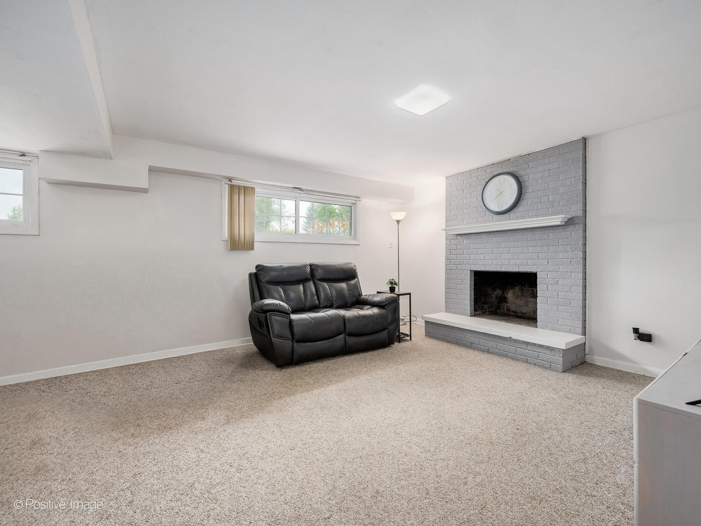 18902 Jonathan Lane, Homewood, IL 60430