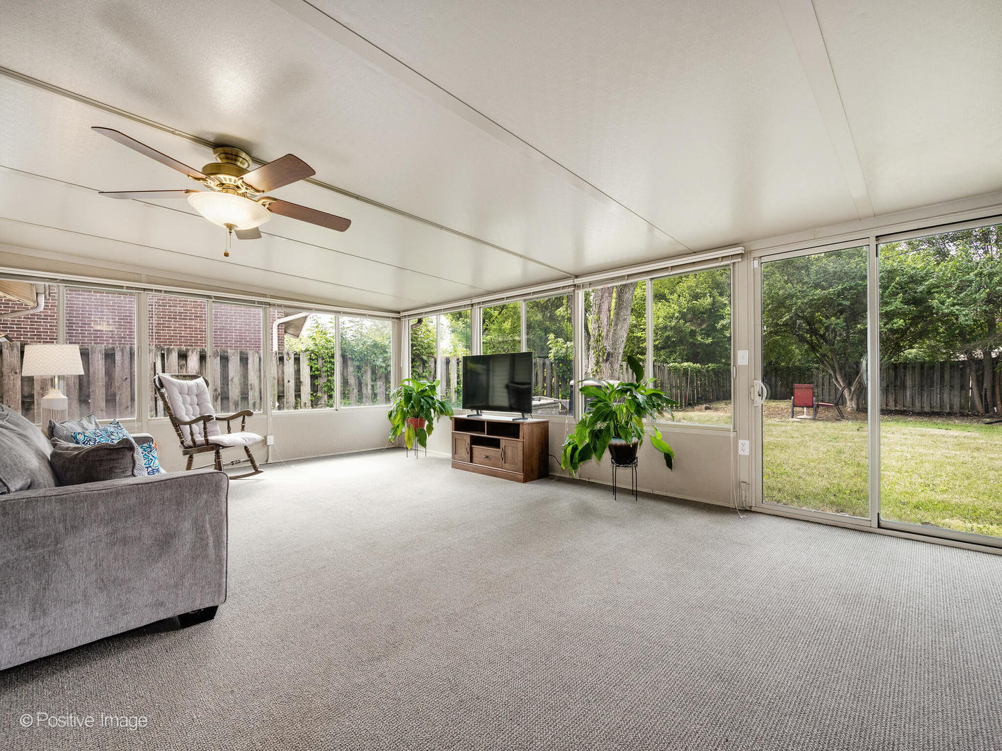 18902 Jonathan Lane, Homewood, IL 60430