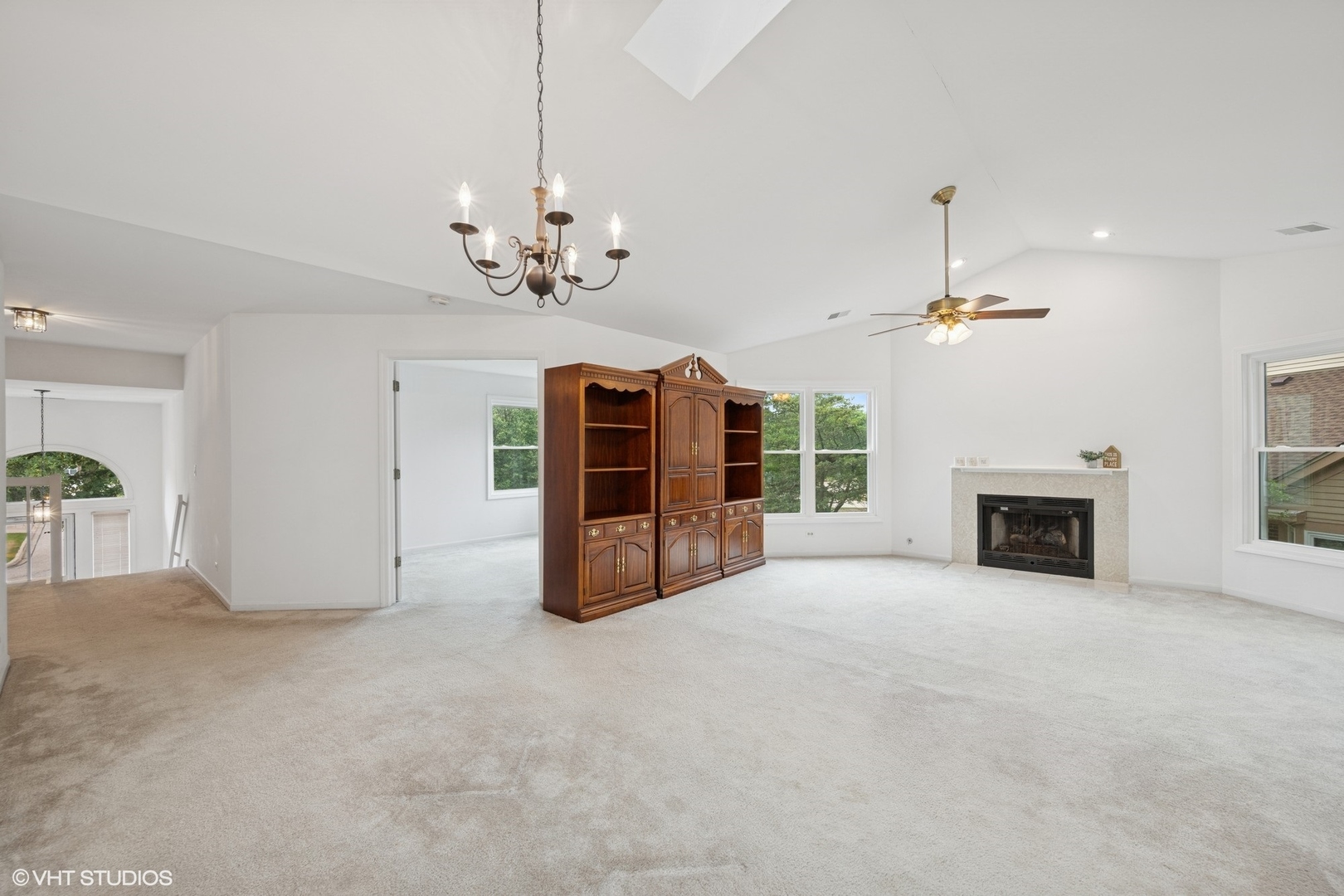166 Willow Parkway #166, Buffalo Grove, IL 60089