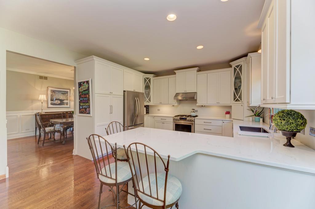 218 Tiffany Lane, Roselle, IL 60172